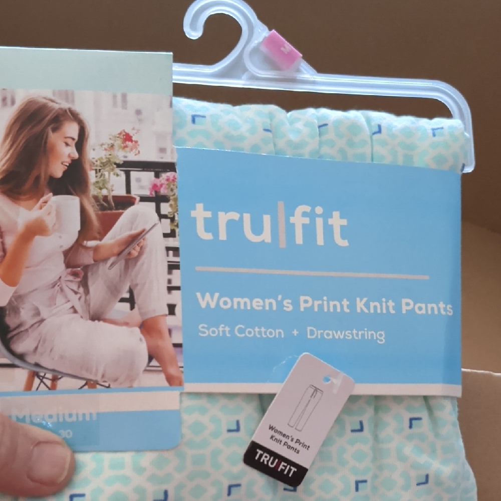 Tru Fit Women's Blue Print Knit Pants